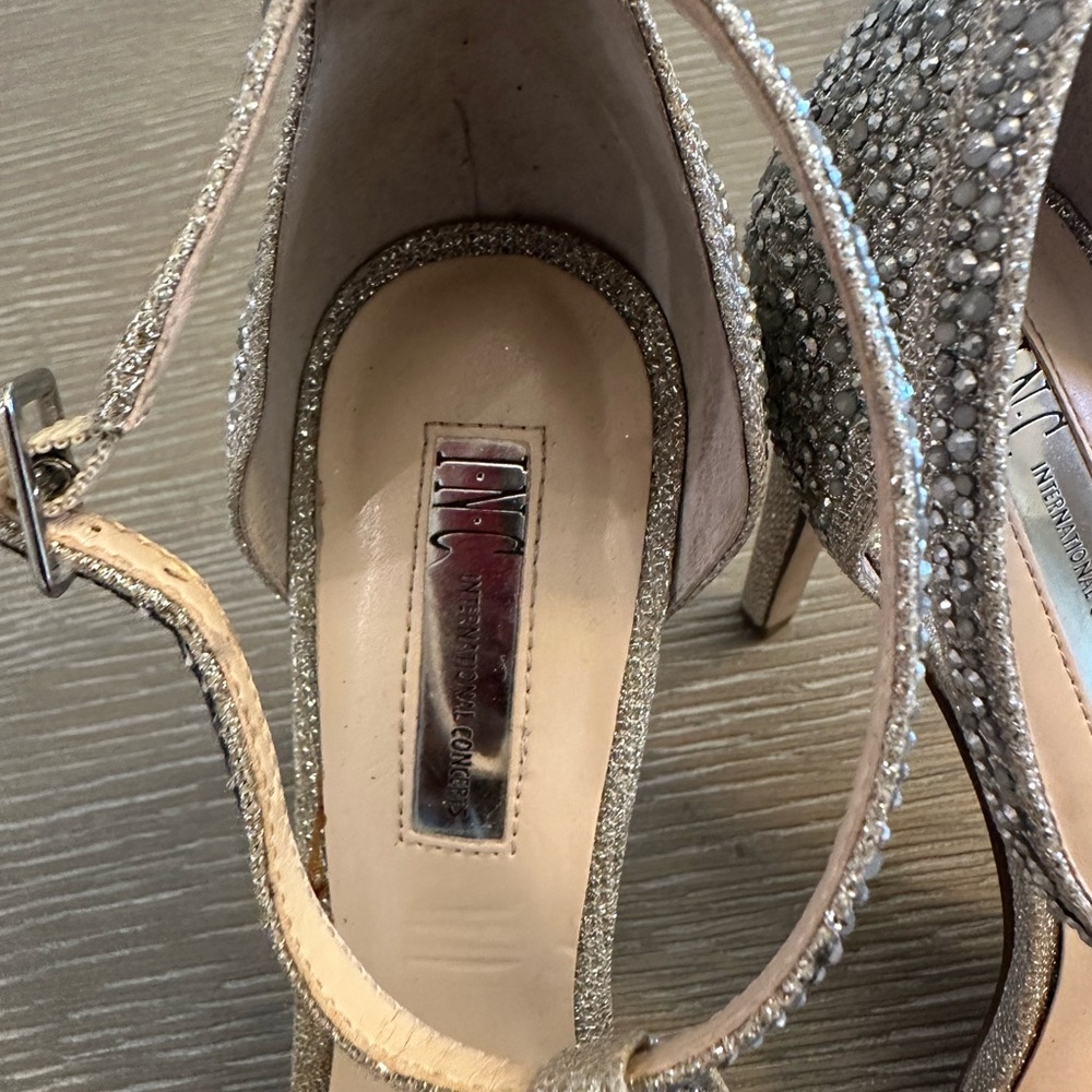 INC Women's Reesie Rhinestone Bow Evening Sandals - Picture 7 of 8